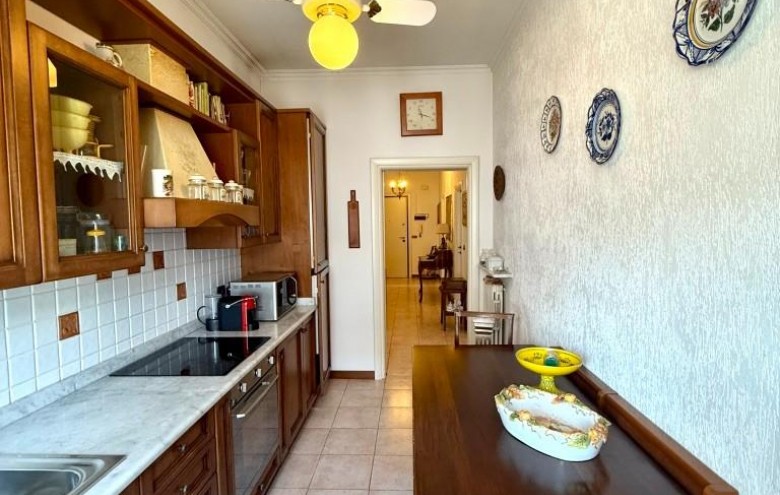 Appartamento in vendita a Massa