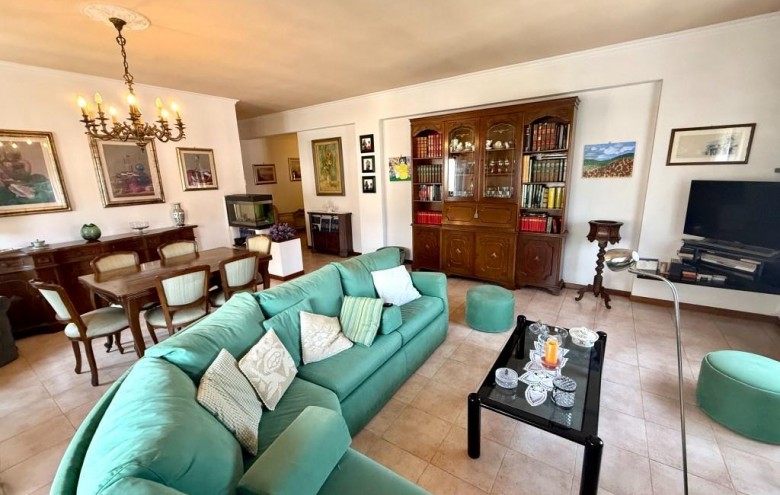 Appartamento in vendita a Massa