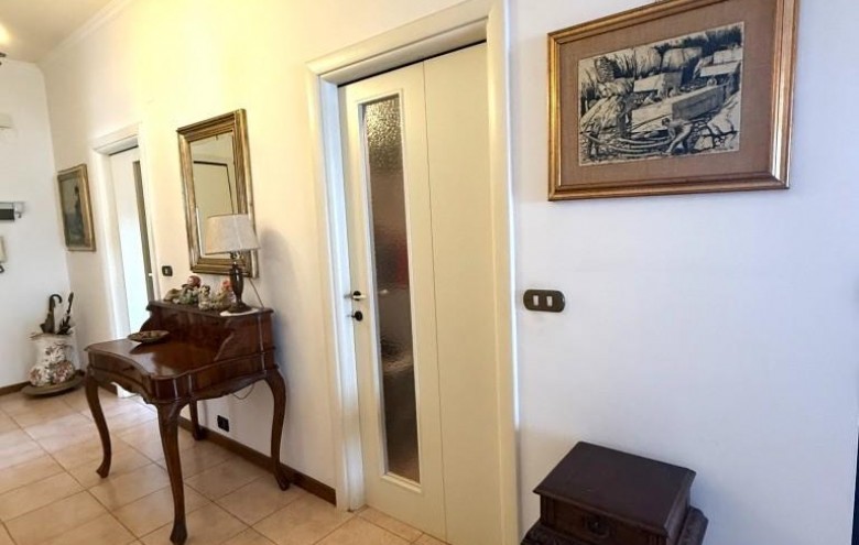 Appartamento in vendita a Massa