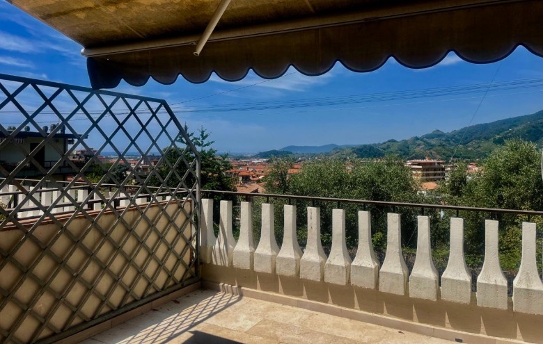 Appartamento in vendita a Massa