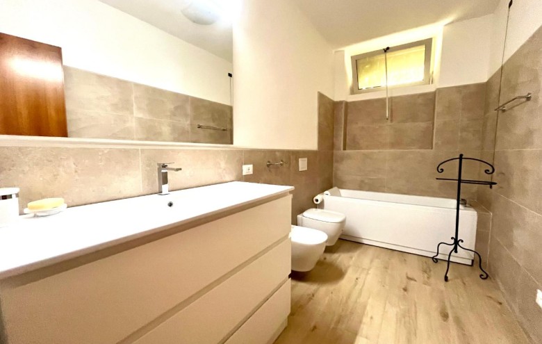 Appartamento in vendita a Massa