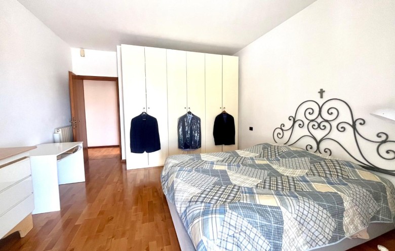 Appartamento in vendita a Massa