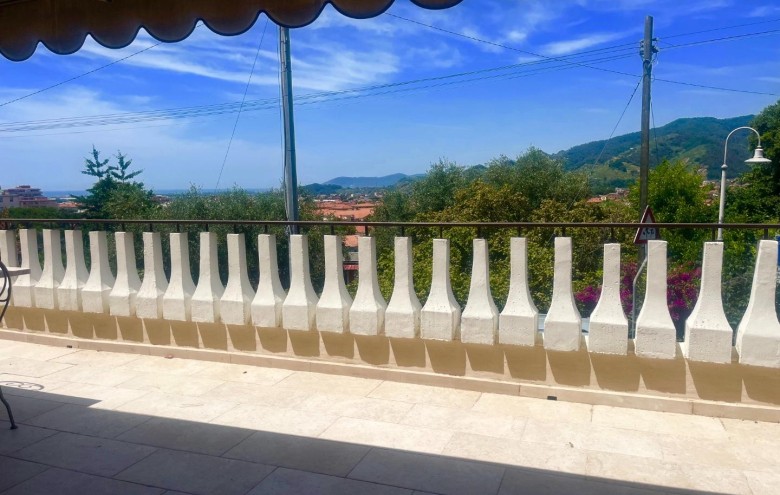 Appartamento in vendita a Massa