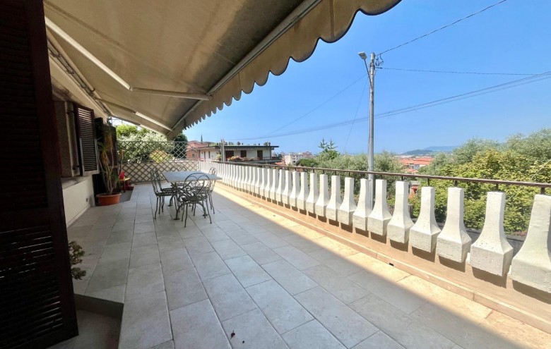 Appartamento in vendita a Massa