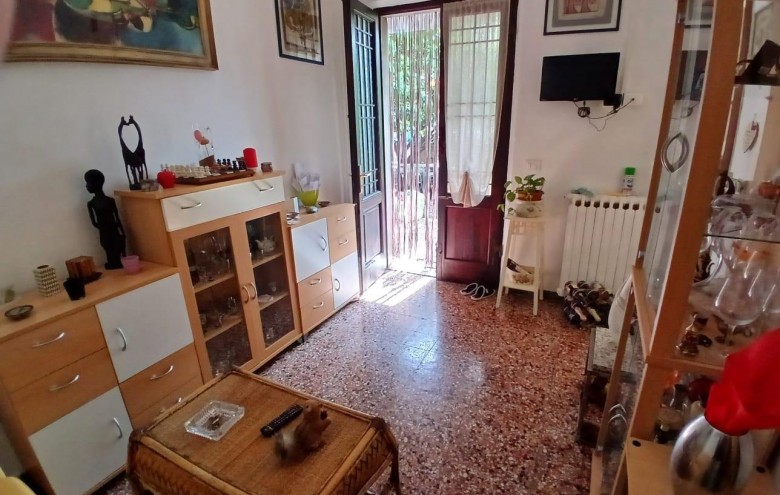 Porzione di casa in vendita a Massa