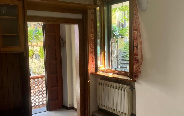 Terratetto in vendita a Massa