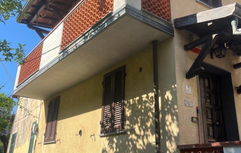 Terratetto in vendita a Massa