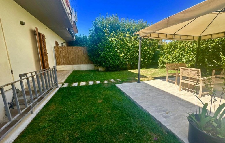 Appartamento in vendita a Massa