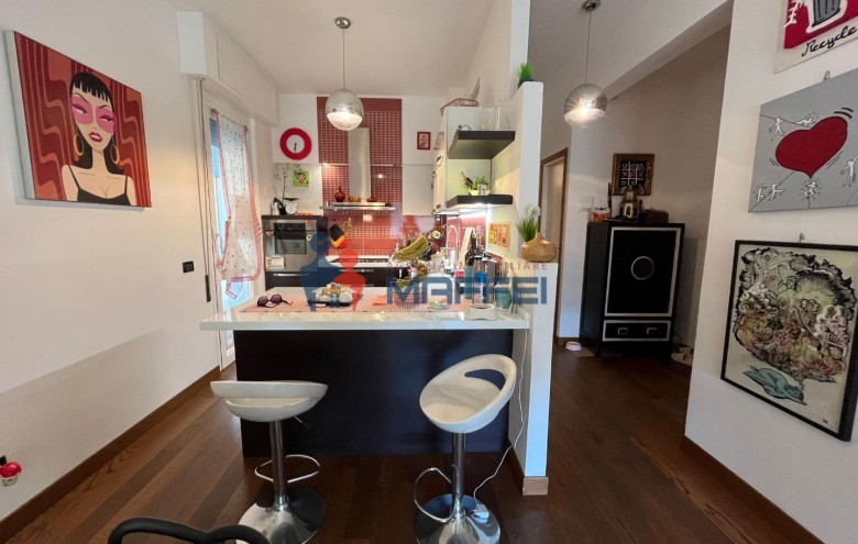 Appartamento in vendita a Viareggio