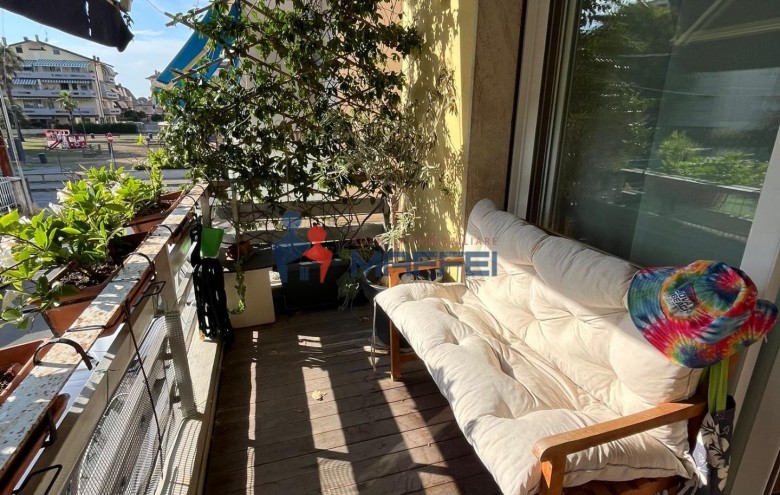 Appartamento in vendita a Viareggio