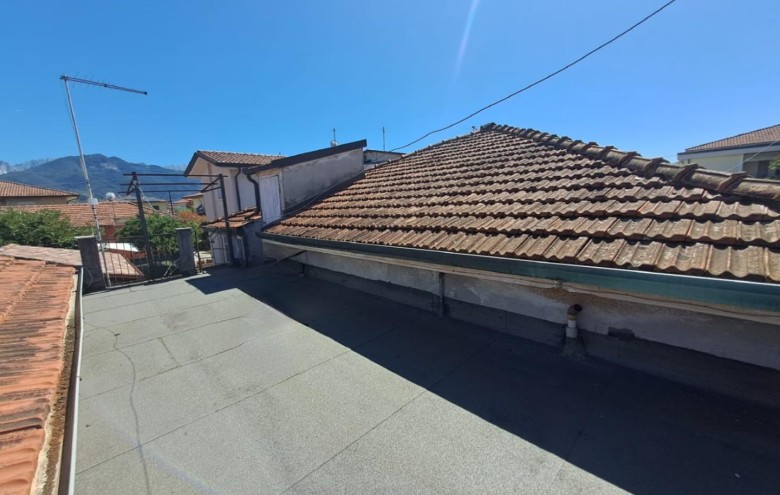 Villa singola in vendita a Massa