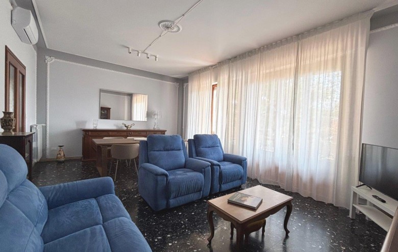 Appartamento in affitto a Massa