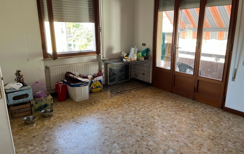 Porzione di casa in vendita a Massa