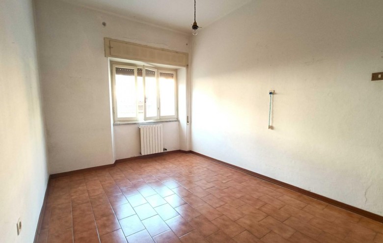 Appartamento in vendita a Massa