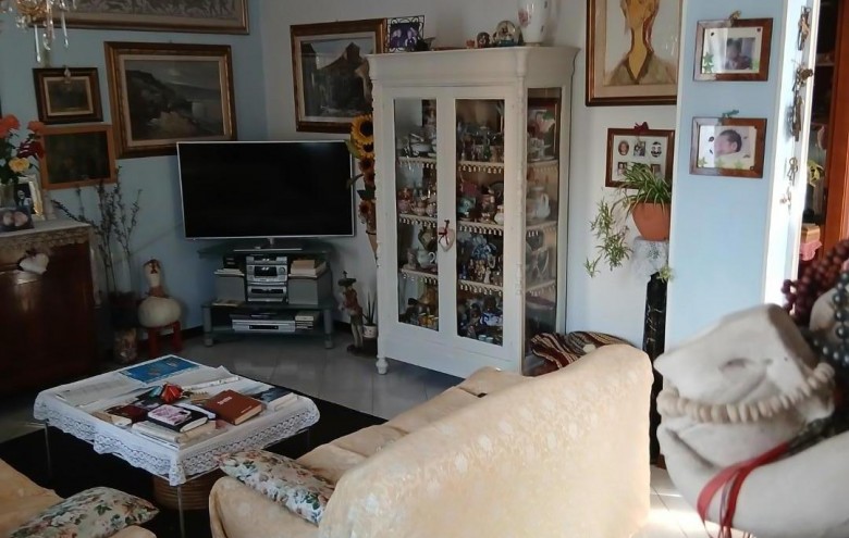 Villa singola in vendita a Massa