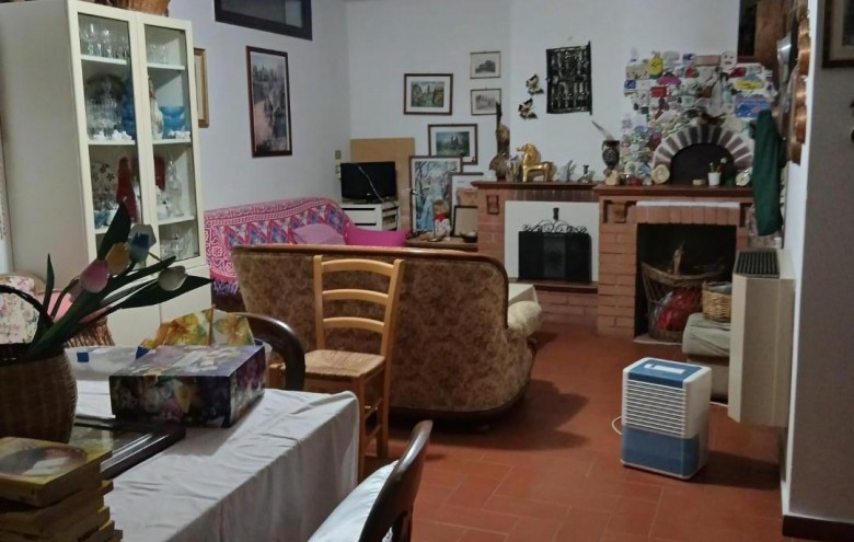 Villa singola in vendita a Massa