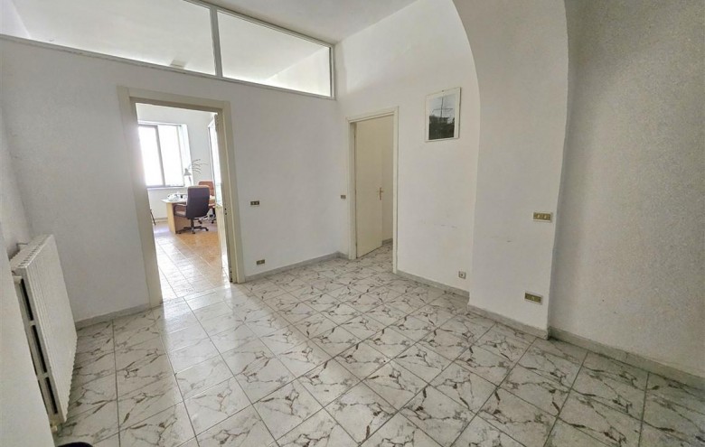 Appartamento in vendita a Massa