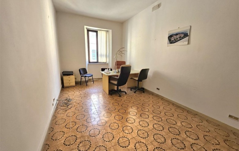 Appartamento in vendita a Massa