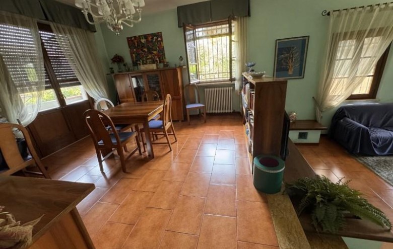 Villa singola in vendita a Massa