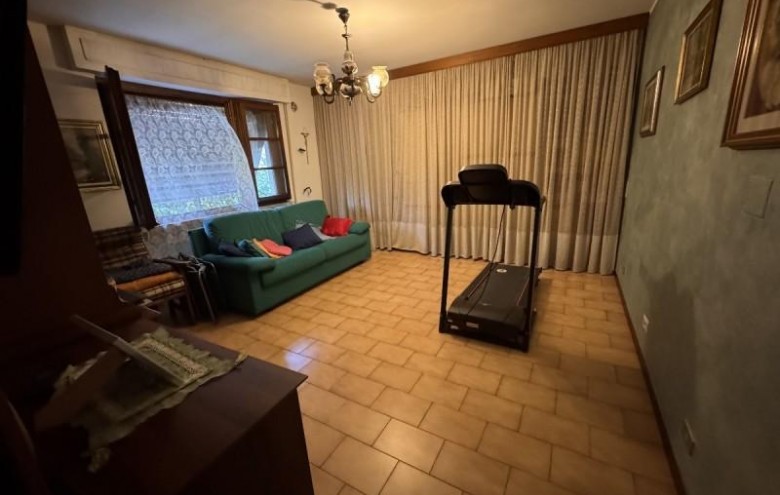 Villa singola in vendita a Massa