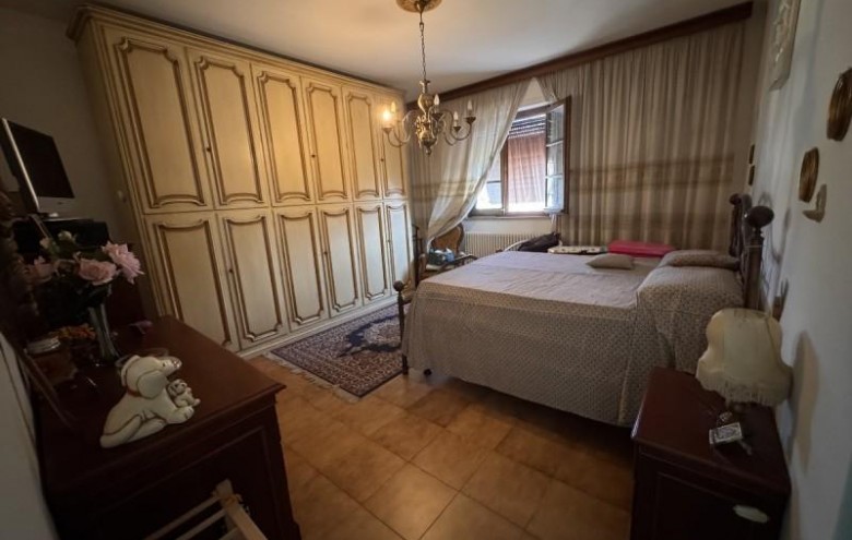 Villa singola in vendita a Massa