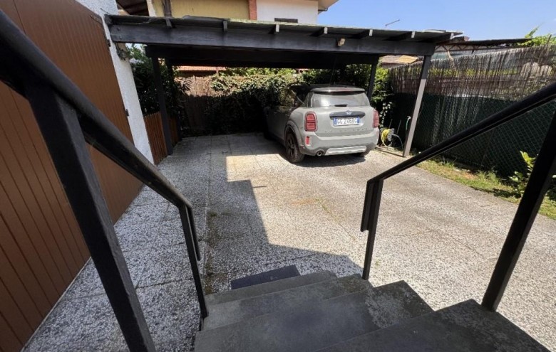 Villa singola in vendita a Massa