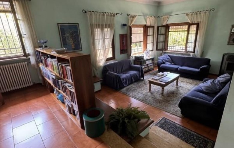 Villa singola in vendita a Massa