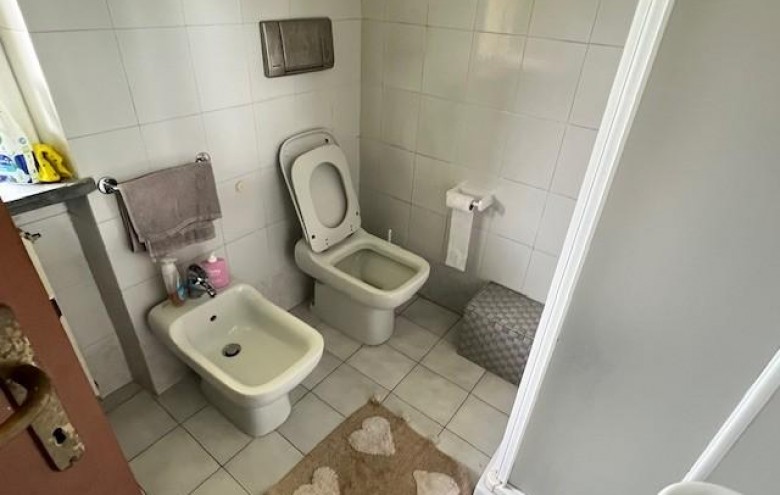 Bifamiliare in vendita a Massa