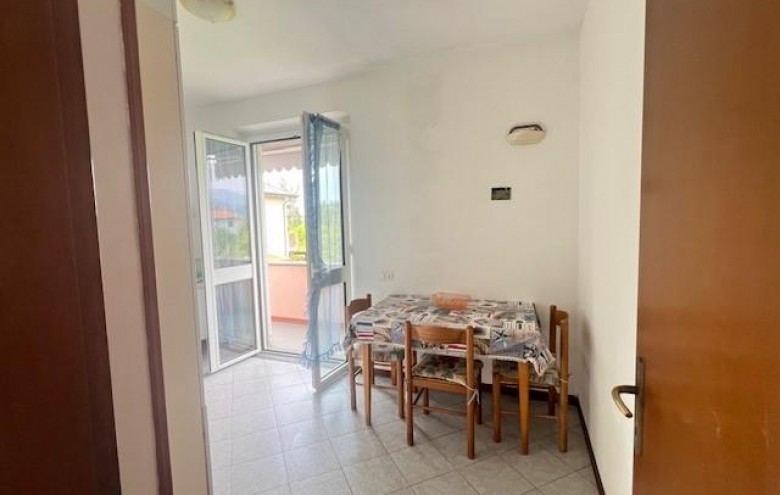 Bifamiliare in vendita a Massa