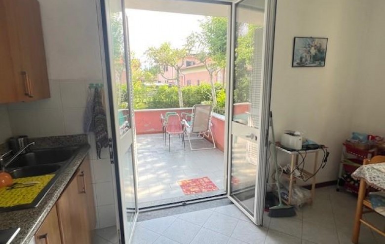 Bifamiliare in vendita a Massa