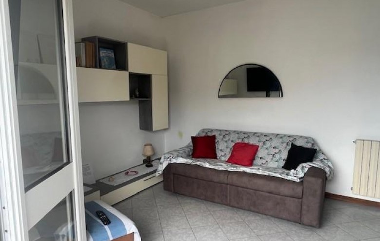 Bifamiliare in vendita a Massa