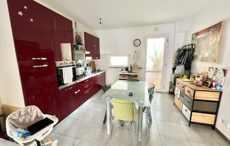 Appartamento in vendita a Massa