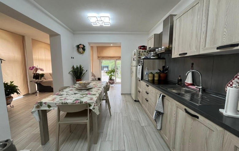 Villa singola in vendita a Massa