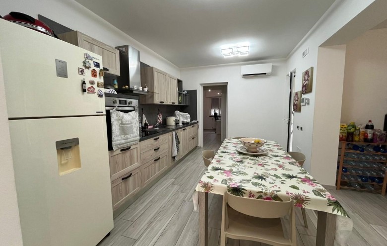 Villa singola in vendita a Massa