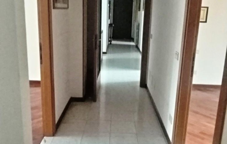 Appartamento in vendita a Massa