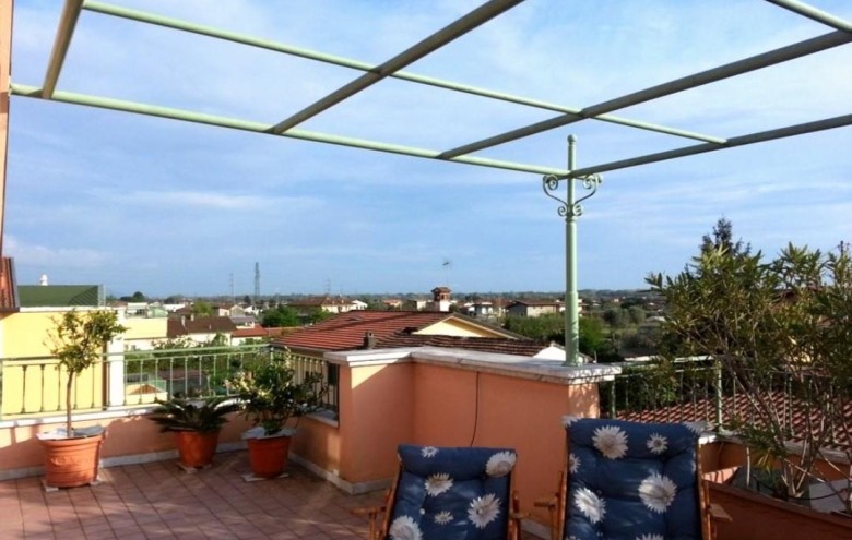 Appartamento in vendita a Massa