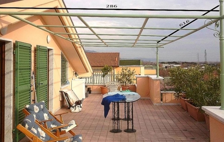 Appartamento in vendita a Massa