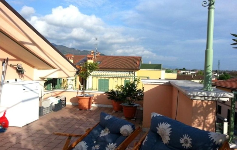 Appartamento in vendita a Massa