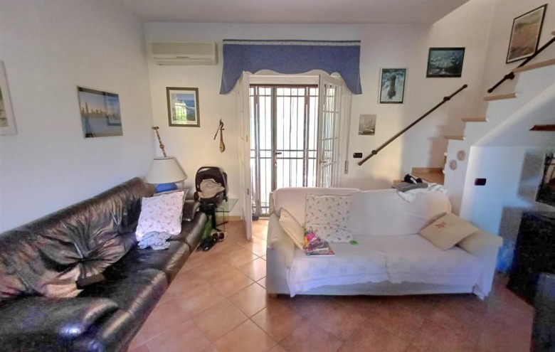 Villetta a schiera in vendita a Massa