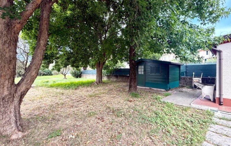 Villa singola in vendita a Massa