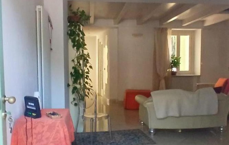 Terratetto in vendita a Massa