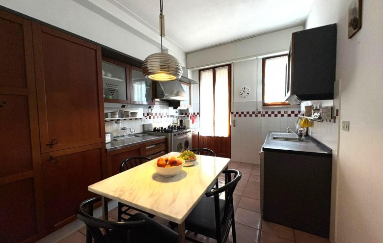 Appartamento in vendita a Massa