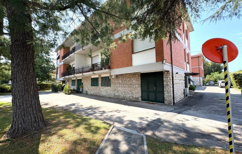 Appartamento in vendita a Massa