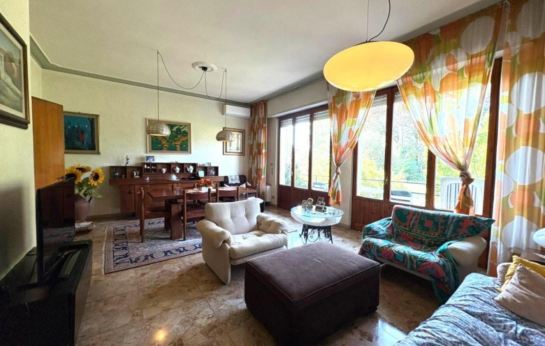 Appartamento in vendita a Massa