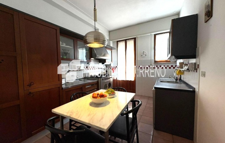 Appartamento in vendita a Massa