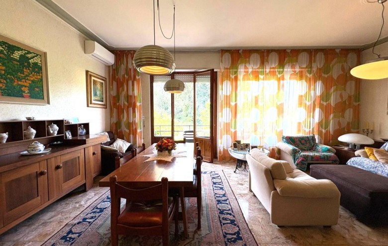 Appartamento in vendita a Massa