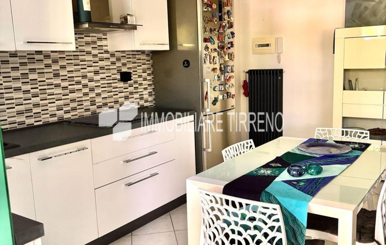 Appartamento in vendita a Massa