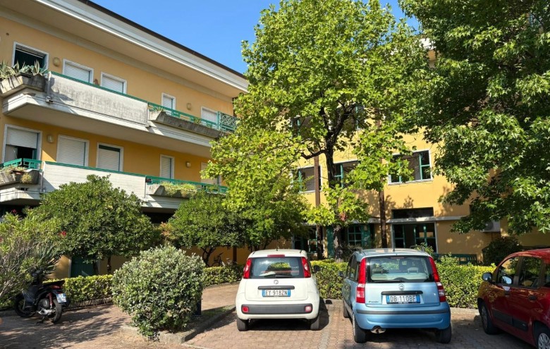 Appartamento in vendita a Massa