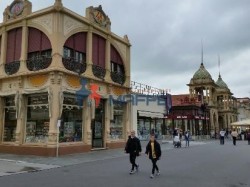 laboratorio-in-vendita