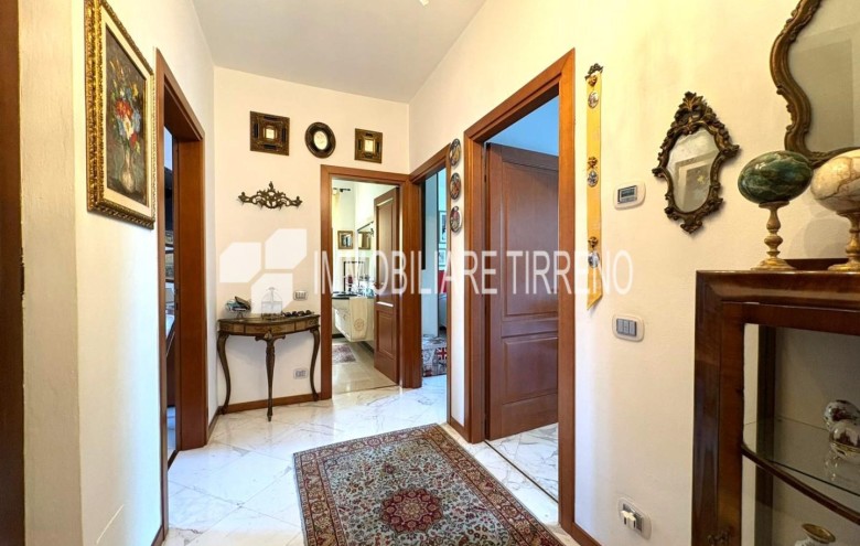 Villa singola in vendita a Massa